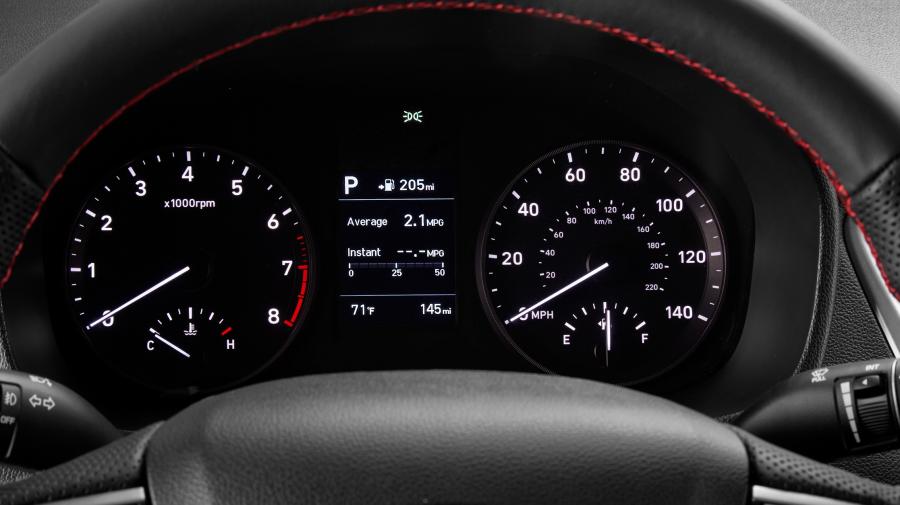 Панель приборов Hyundai Accent 2017 года  (NA) (фото 11 из 63)